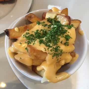 Truffle Cheese Fries