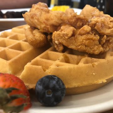 Honey Hot Chicken & Waffles