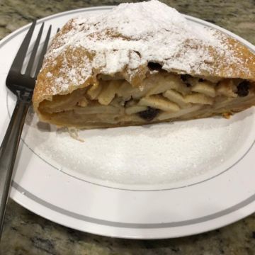 Apfelstrudel