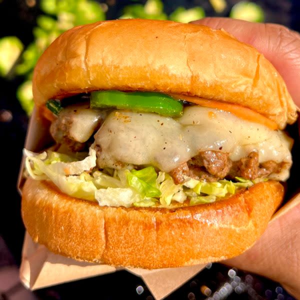 Holla-Peno Burger