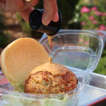 Maryland Style Lump Back Fin Crab Cake Sandwich