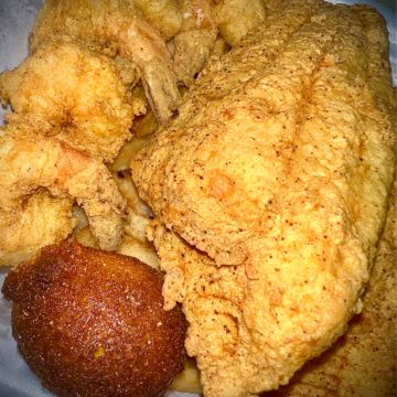 Catfish/Shrimp Platter 