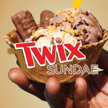 Twix Sundae