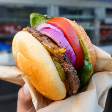 Shut Yo Mouth Burger 