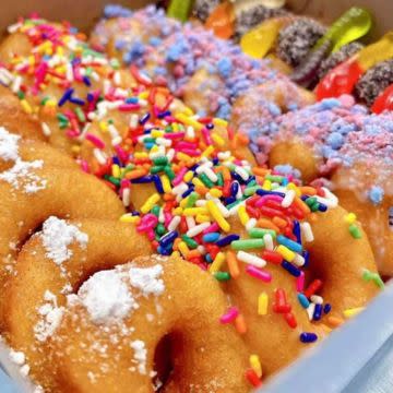 Bag of mini donuts (topping of choice)