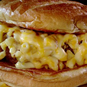 Loaded Mac n Cheese Burger