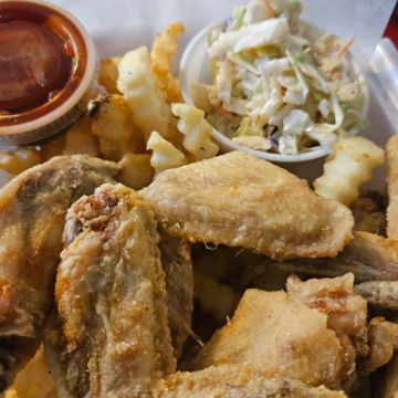 Wing Platter w/Fries and Slaw
