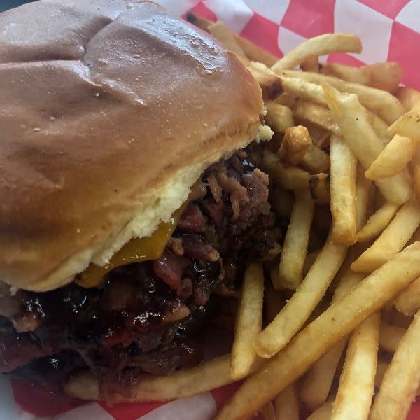 Bourbon BBQ Bacon Cheeseburger