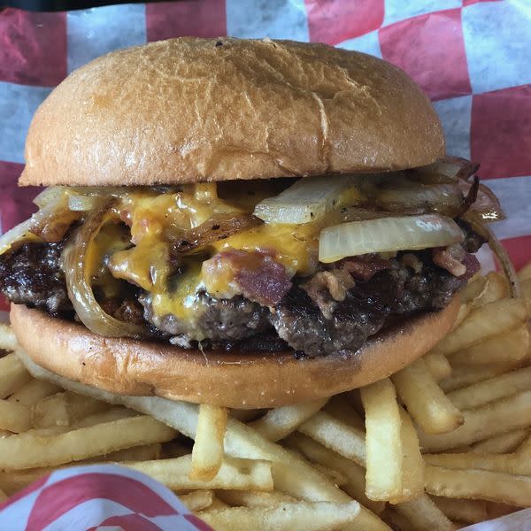 Onion Smash Cheeseburger