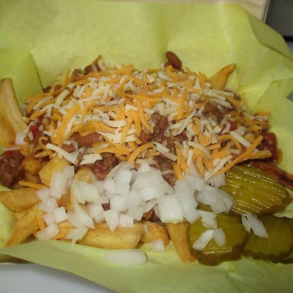 Knight Fries (Chili Cheese Fries)