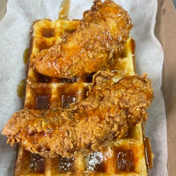 Chicken and Waffle 