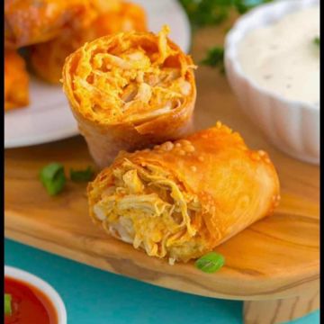Buffalo chicken EGGROLLS 