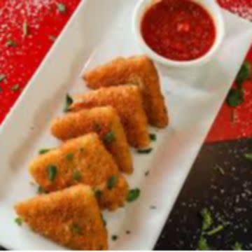 Mozzarella Triangles