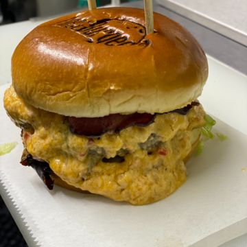 Pimento Cheese Burger