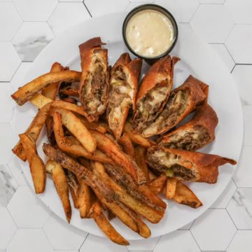 Philly Cheesesteak Egg Rolls