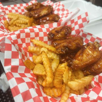 R and B wings 