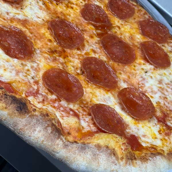 New York Pepperoni 