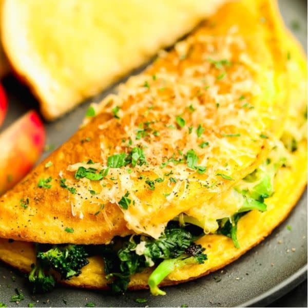Daily Student Specials Turkey Omelette