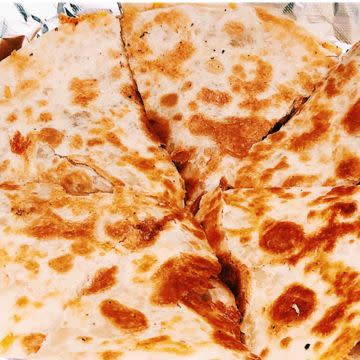 Beef 'Lada Quesadilla 