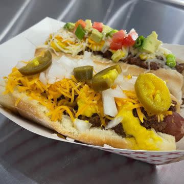 Folly Beacher Chili Dog 