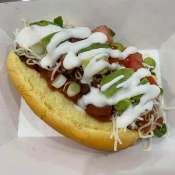 Johns Islander Chili Dog 