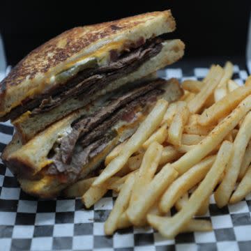Beef Mixed Toast 