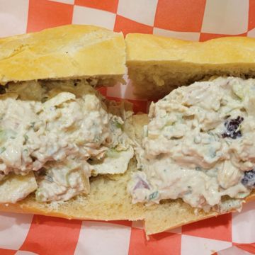 Chicken Estragon Baguette Sandwich
