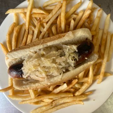 Brat Plate