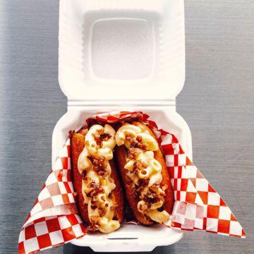 Mac Daddy's Dogs