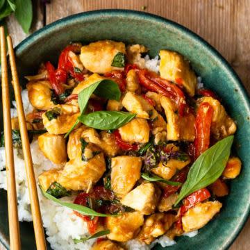 2. Basil Chicken 