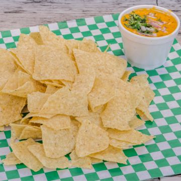 Chips & Queso