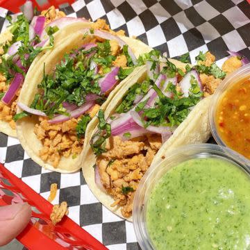 3 Tacos