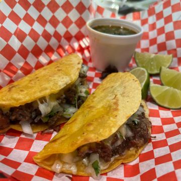 Quesataco w/ Consome 