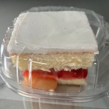 Strawberry Cake