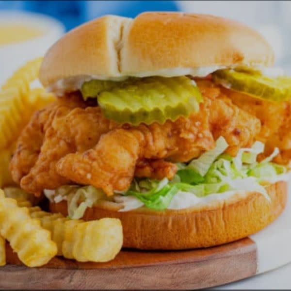 Deluxe Chicken Sandwich