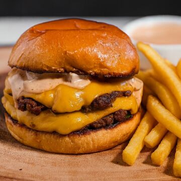 Double Cheeseburger Meal