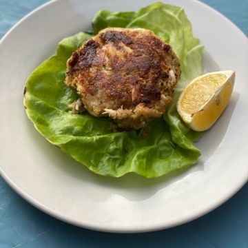 House Made Gulf Crab Cakes with Remoulade 