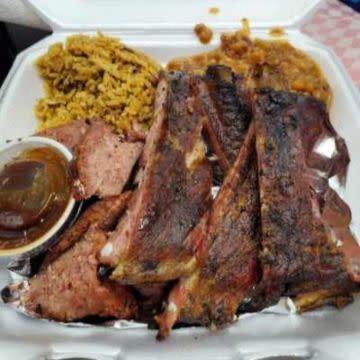 Dinner Plate of Ribs