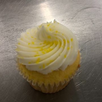 Lemon Buttercream Cupcake
