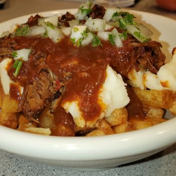 “Birria” Poutine