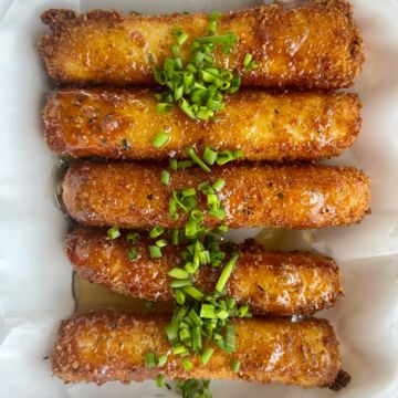 Fried Halloumi Sticks