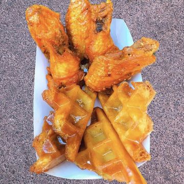 Wings & Waffles
