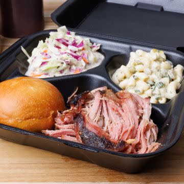 1 Meat plate w/2 sides catering