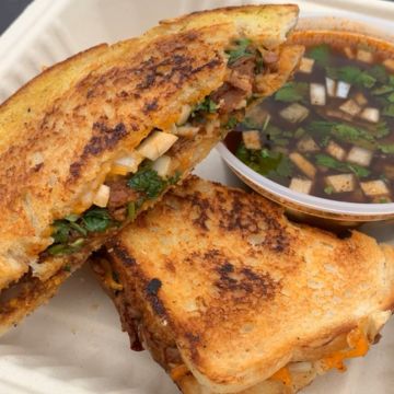 Jackfruit Birría Grilled Cheese