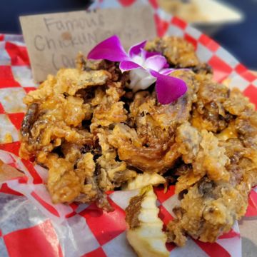 Sample Size Famous Chick-Un Strips w/ Fries
