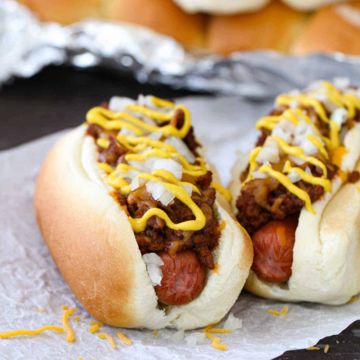 Texas Pete's Chili Dog