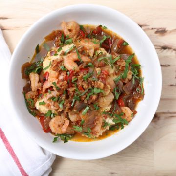 Low Country Shrimp & Grits