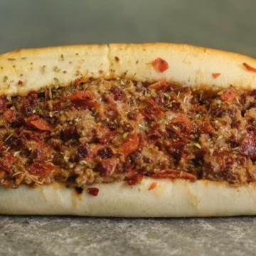 Pizza Cheesesteak 