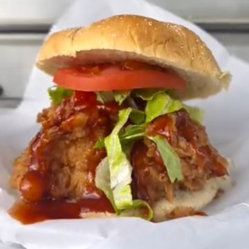 Bangin' Shrimp Sandwich 