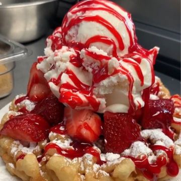 Strawberry Lovers Funnel Cake 